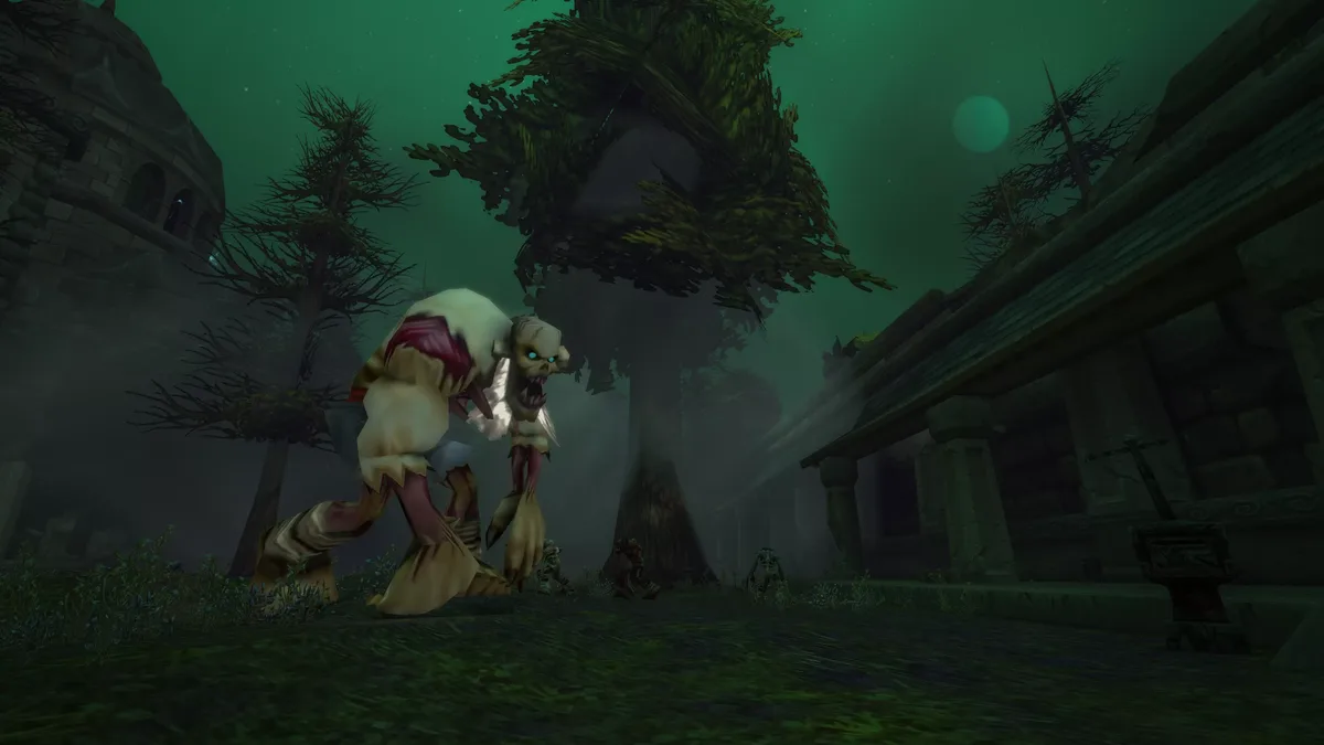 A hulking stitched abomination lumbers through a foggy street in the Ruins of Lordaeron